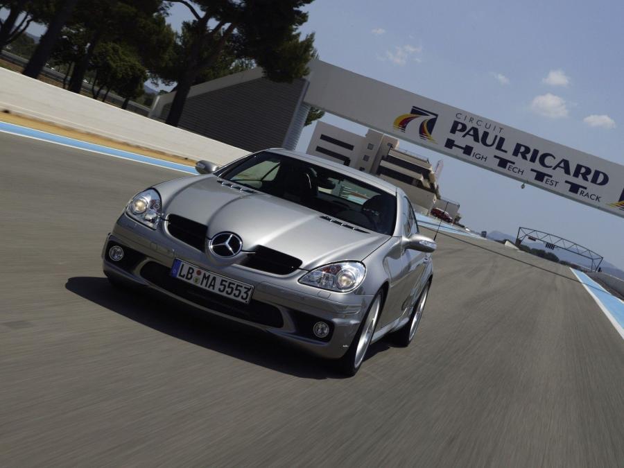  Mercedes-Benz SLK350 2005 года  (фото 13 из 103)